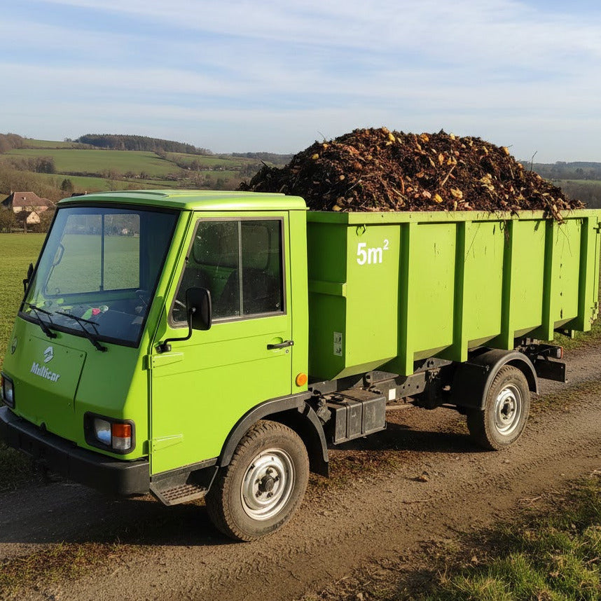 Container voll mit Kompost